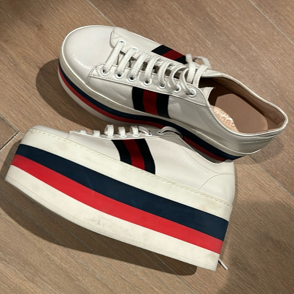 100% AUTHENTIC GUCCI “ACE”  PLATFORM SNEAKER.
